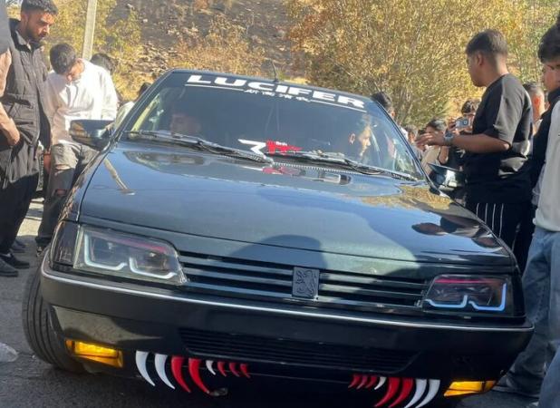 بانه میزبان همایش بزرگ خودروهای اسپرت، کلاسیک و آفرود شد