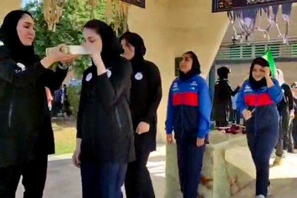 آیین بدرقه کاروان اعزامی خوزستان به المپیاد استعدادهای برتر کشور