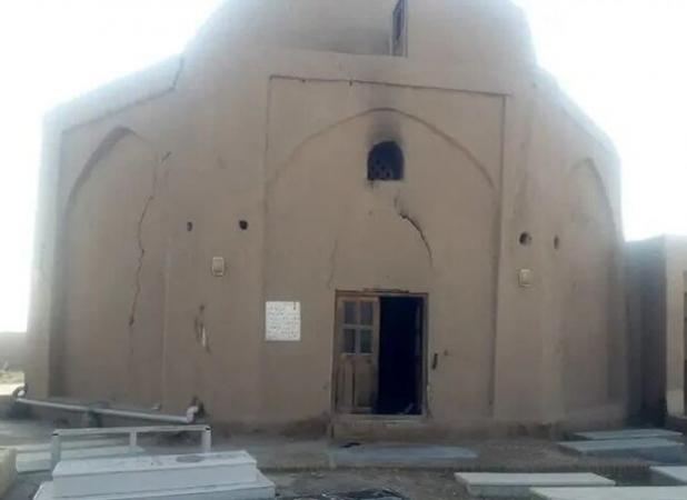 ماجرای آتش سوزی در یک بنای تاریخی دامغان