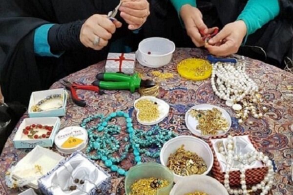 آموزش و غربالگری ۱۰۰۰ بانوی فعال در کسب‌وکارهای خرد  هرمزگان
