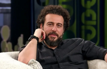 عکس دورهمی خانواده محسن کیایی پربازدید شد