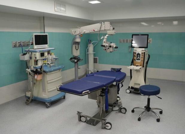 خدمات چشم پزشکی رایگان به مددجویان دهلرانی توسط گروه‌های جهادی