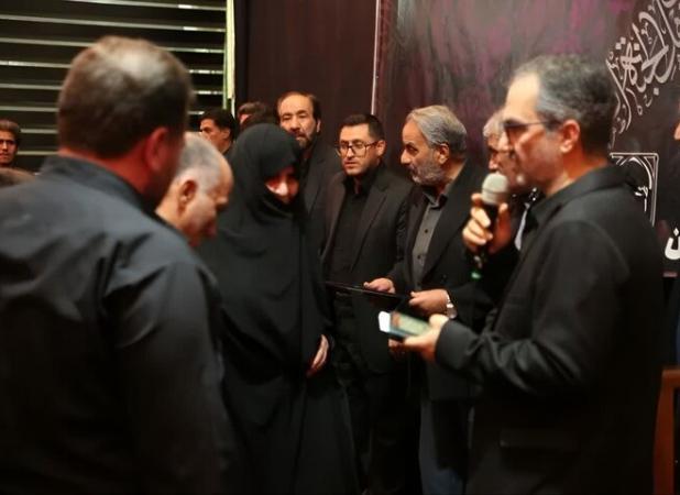 هیئت حضرت موسی بن جعفر (ع) زنجان از مادران شهدا تجلیل کرد