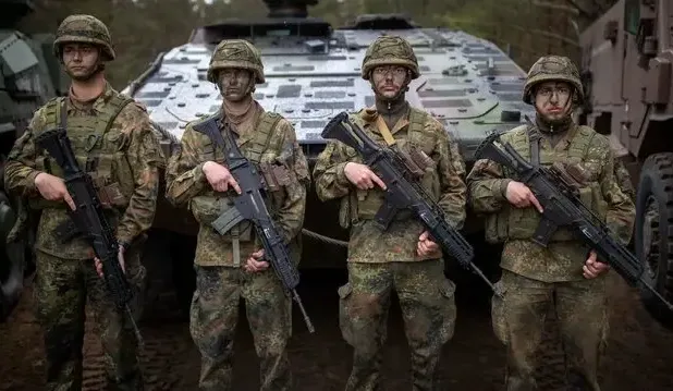 ادعای تایمز درباره آمادگی آلمان برای جنگ تمام‌عیار ناتو با روسیه