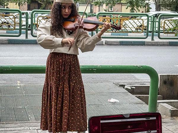 تمام پیاده‌روهای تهران از این چند نفر آبرو می‌گیرند