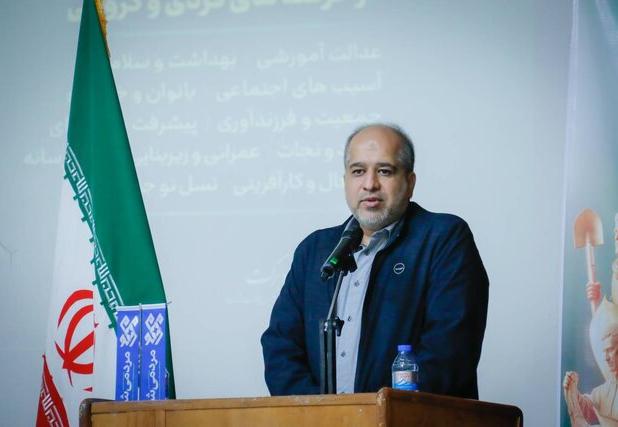 خضریان: مدیرانی که طعم محرومیت را نچشیده باشند، خدمت‌رسانی واقعی را نمی‌فهمند