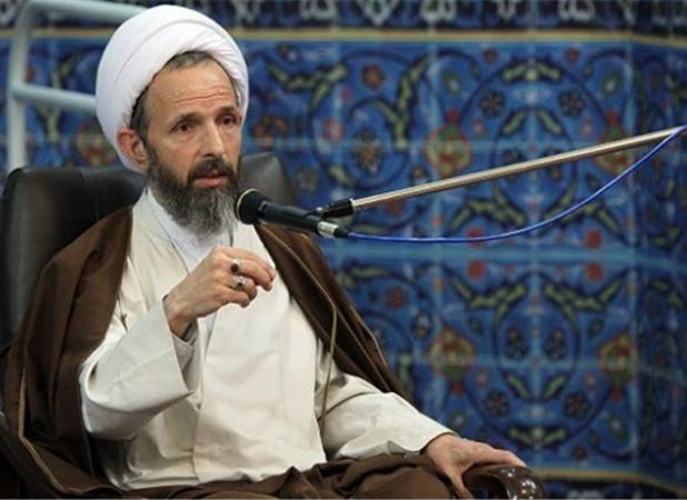 آیت‌الله رجبی: ولایت فقیه در مقام نظر و عمل متکی به مردم است