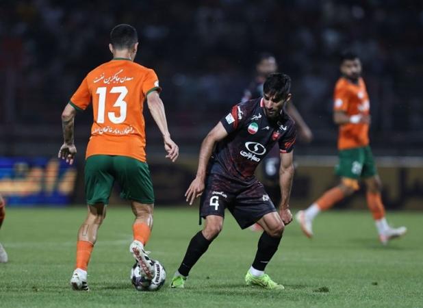 درخشان: رقبا منتظر پرسپولیس نمی‌مانند/ از سازندگی غافل شدند