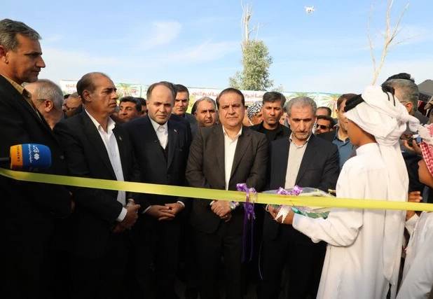 افتتاح گلخانه ۷ هکتاری در شهرستان دهلران با حضور وزیر جهاد کشاورزی