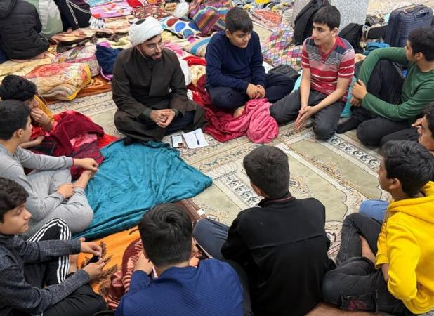 آیین معنوی اعتکاف در ۳۸ مسجد شهرستان دشتی برگزار  شد