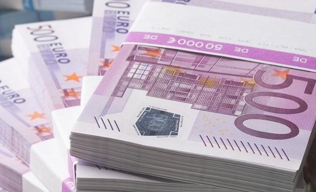 کاهش ‌قیمت ارز در روزهای آینده ‌با شارژ 6 میلیارد دلاری حساب ارزی ایران ‌