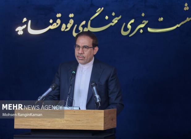 ممنوعیت به‌کارگیری بازنشستگان در سمت‌های مدیریتی؛ تخلف در وزارت نفت