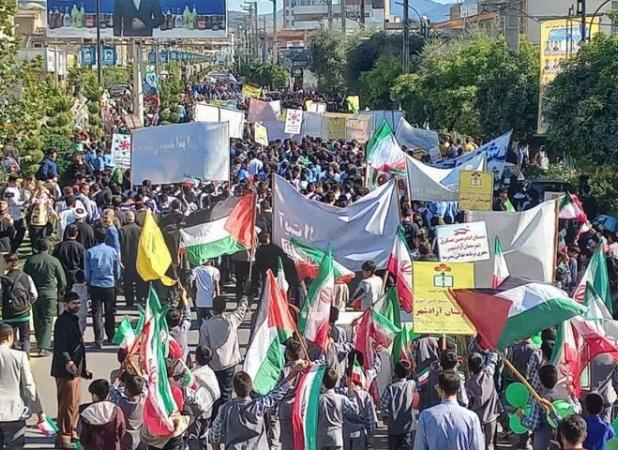 فریاد وحدت و استکبارستیزی مردم آزادشهر در ۱۳ آبان