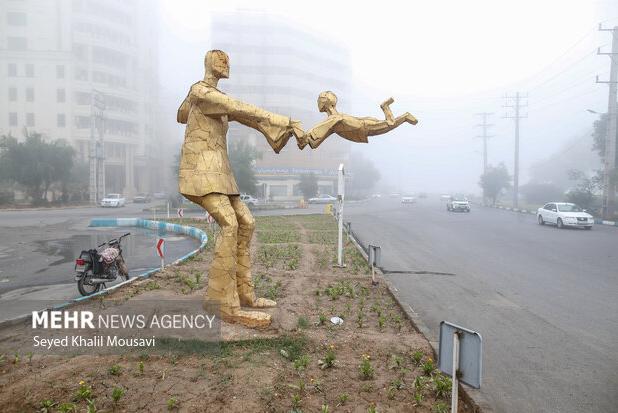 هشدار نارنجی هواشناسی؛ «مه» دید رانندگان را محدود می‌کند