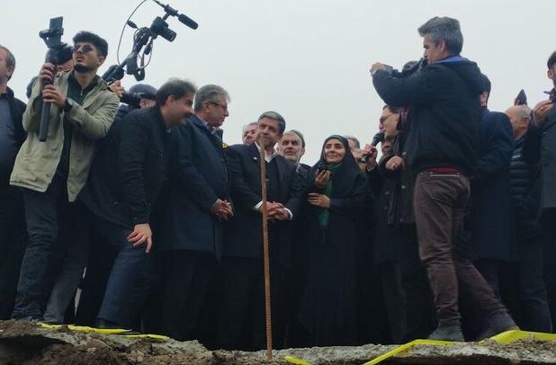 صادق: یک گام تا اتصال راه آهن میانه- اردبیل به شبکه ریلی کشور