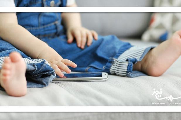 خطرات پنهان استفاده از گوشی هوشمند در کودکان زیر ۱۲ سال