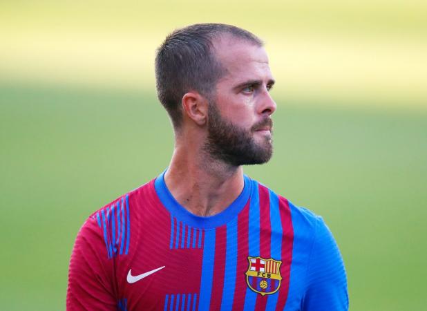 قلعه حسن‌خان را برای حضور این ستاره، آب و جارو کنید