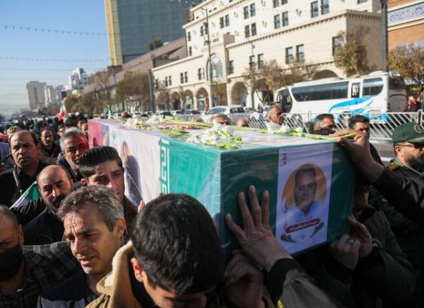 تشییع پیکر جانباز سرافراز «قاسم علیزاده» در مشهد