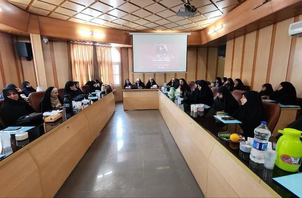 نشست تخصصی روسای شورای هیئات مذهبی بانوان در مازندران