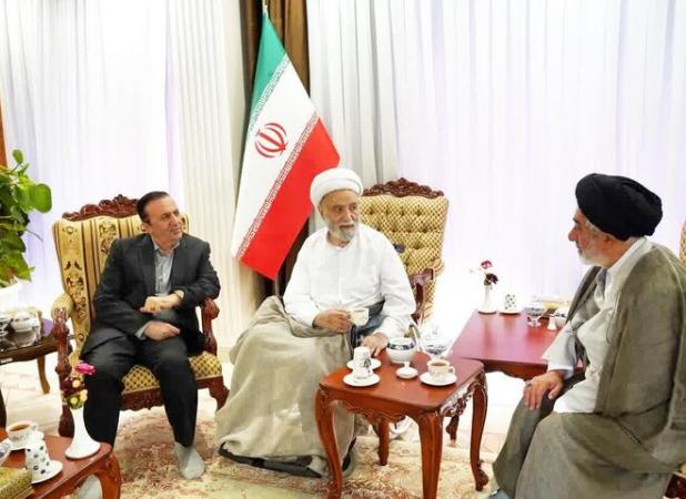 دیدار رئیس ستاد اقامه نماز کشور با استاندار قزوین
