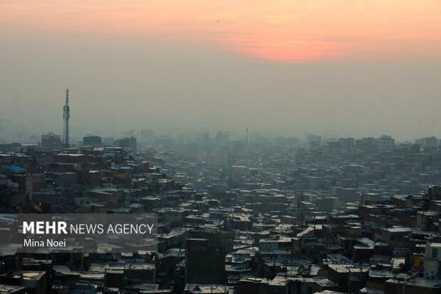 هوای تبریز برای همه گروه‌ها ناسالم و در وضعیت قرمز است