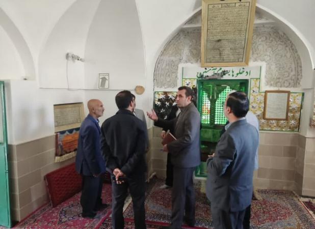 مرمت امامزاده شاه محمد زید در سرخه آغاز شد