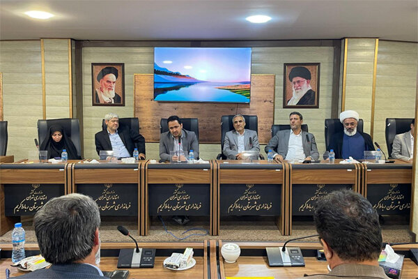 تأکید فرماندار رباط‌کریم بر توانمندسازی زندانیان و حمایت از خانواده‌ها