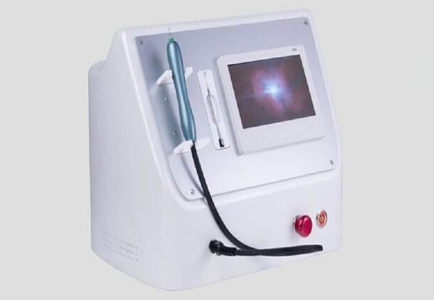 توزیع بیش از ۲۴۰۰ دستگاه تجهیزات پزشکی در مراکز درمانی فارس