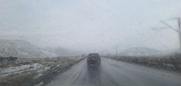 اراده دولت برای رفع موانع تولید با حضور میدانی مدیران ارشد آذربایجان شرقی در کارخانه‌ها