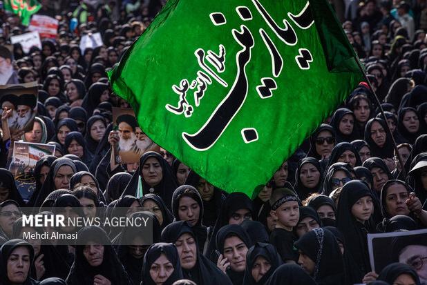 اعزام نخستین گروه خادمین قرارگاه زینبیه به شهر کربلا