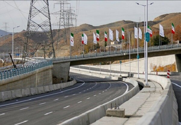 آزاد سازی ۲۱ پلاک ملکی در مسیر آزاد راه شهید سلیمانی در کرج