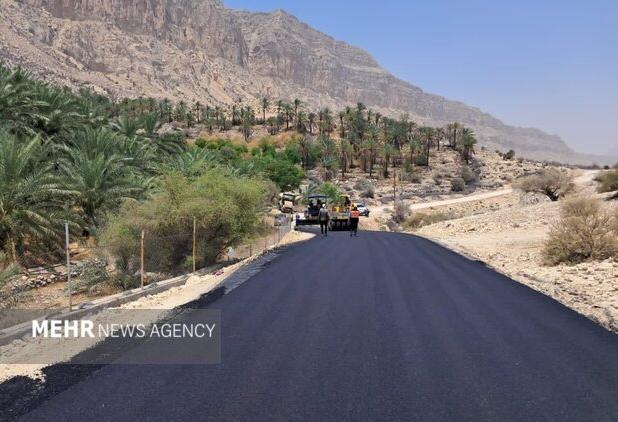 ۴۲ کیلومتر راه روستایی در قزوین آسفالت شد