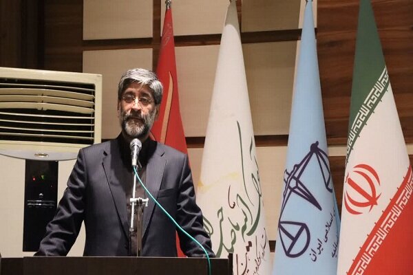 عتباتی: ۵۰۰۰ پرونده قضایی مسن آذربایجان غربی تعیین تکلیف می شود