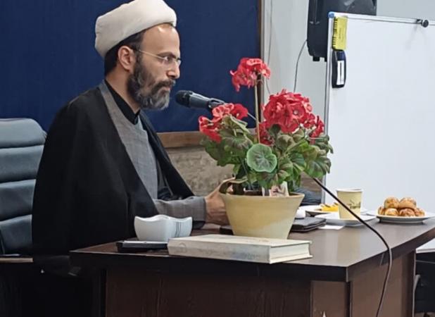 صادقی: حضرت زهرا (س) با شجاعت مسیر هدایت را تا قیامت تثبیت کرد