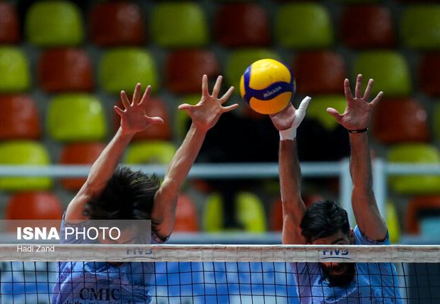 جنگ ستاره‌ها در یزد/ سپاهان در برابر شهداب صدرنشین