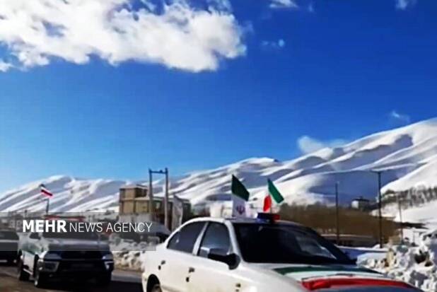 رژه خودرویی و موتوری  در شهرستان کوهرنگ