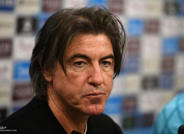 هوای آلوده تهران صدای سرمربی استقلال را هم در آورد!