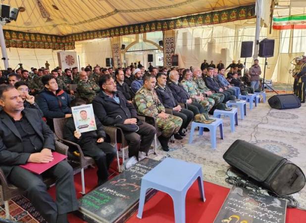 شهدای انتظامی به ما درس غیرت و شجاعت آموختند