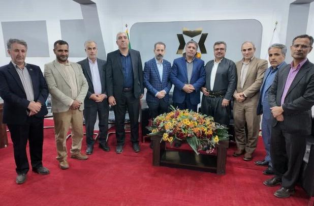 سیاه‌چادر کرمانشاه برگزیده مردمی جشنواره نان کرمان