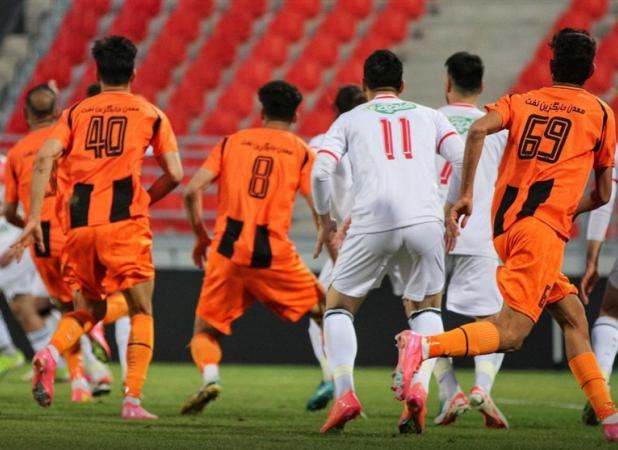 ورزشگاه‌ها برای فصل آینده لیگ یک چه ایراداتی دارند؟