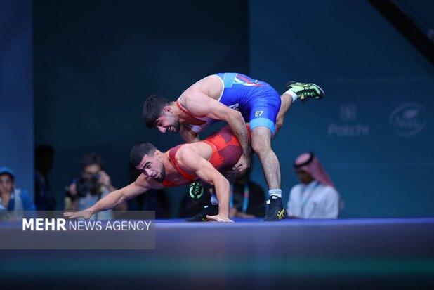 سعید اسماعیلی در فن زدن اعجوبه است/فرنگی‌کاران یک سر و گردن بالاترند