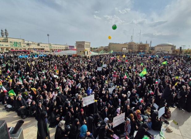 اجرای عبدالرضا هلالی در جشن محفل روز دختر در قم