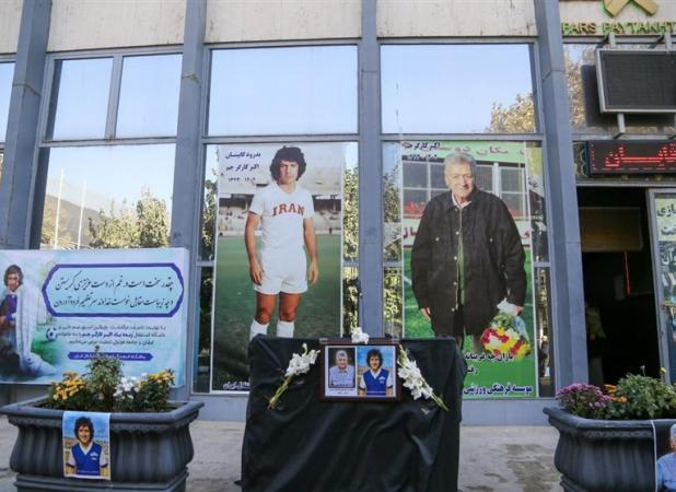 برگزاری مراسم تشییع پیکر کارگرجم و مدیرعامل پیشین استقلال