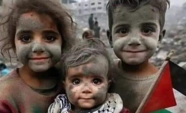 سرود نژادپرستانه دانش‌آموزان اسرائیلی برای «نابودی غزه»