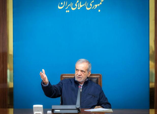 پزشکیان: دولت مصمم به اجرای طرح‌های توسعه‌ای دریامحور است