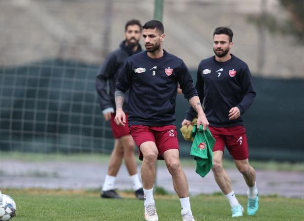 شماره ۱۰ پرسپولیس دوباره تغییر کرد!