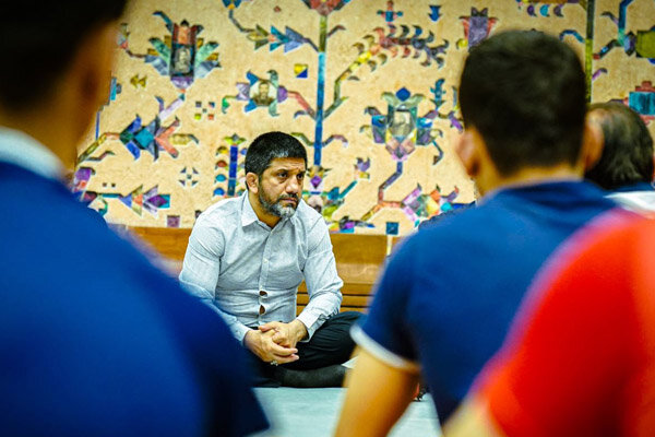 دبیر: کامران باید قهرمان شود تا کشتی‌گیر ۸۶ شود/ نیاز به موزه داریم