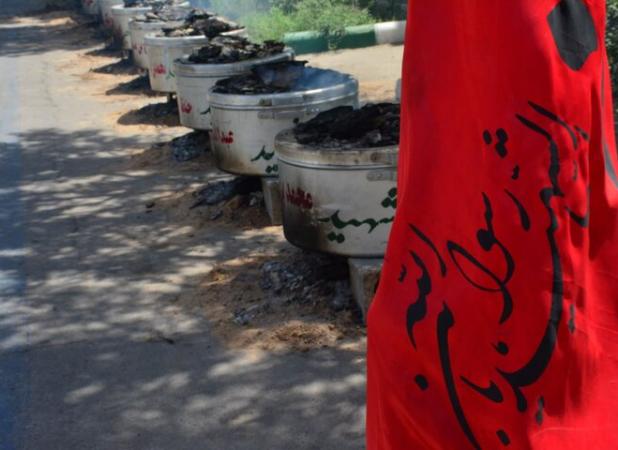 پخت ۷۲ دیگ غذای نذری همزمان با تاسوعا در قوچان
