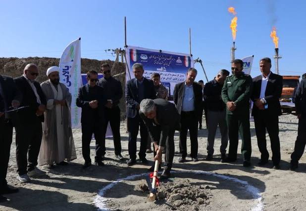 افتتاح و کلنگ‌زنی بیش از ۳۰۰۰ میلیارد تومان پروژه عمرانی در بخش‌های کازرون