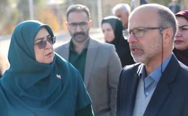 مهاجرانی: دولت نگاه توسعه متوازن دارد